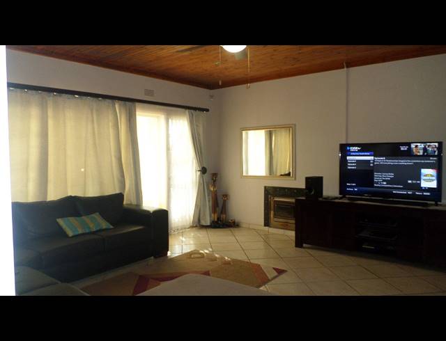 3 BEDROOM HOUSE SOLD IN DORANDIA